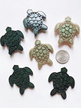 Load image into Gallery viewer, Turtle Resin suspend.it