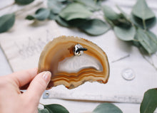 Load image into Gallery viewer, Premium Natural Agate suspend.it