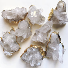 Load image into Gallery viewer, suspend.it premium quartz crystal with gold electroplated edge