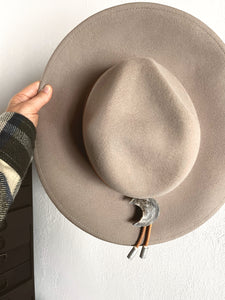 Adjustable hat band / Hat Bolo Tie